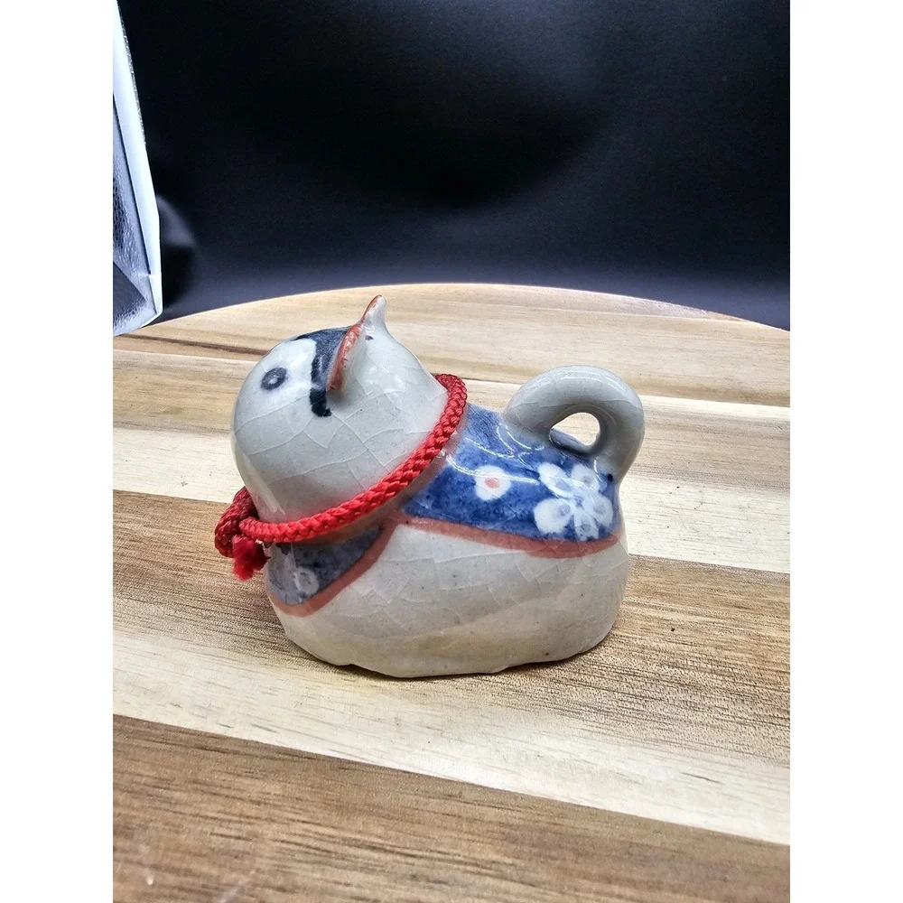 Vintage‎ Japanese Inu Hariko Ceramic Cat Figurine Protective Charm
